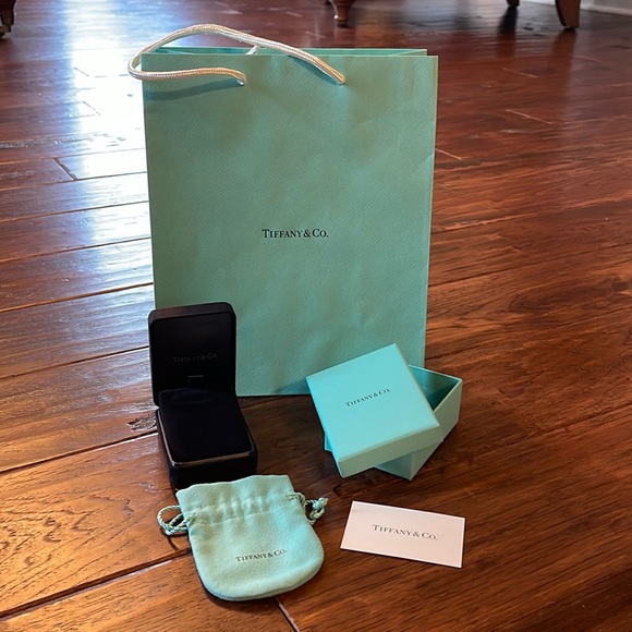 NEW-Tiffany Blue Shopping Bag, Navy Necklace Box, Blue Box & Blue Jewelry Bag - Picture 1 of 16